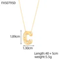 Exquisito collar dorado con colgante de letra 'C' con piedras, 1,89 cm altura, cadena 40+5 cm. - Letra C