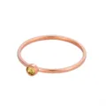 Bague pierre de naissance délicate en or rose avec une pierre jaune sertie clos - Taille 5 / Or Jaune