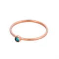 Bague fine élégante en plaqué or rose avec une petite pierre de naissance bleue - Taille 5 / Or & Bleu Mer