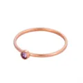Bague fine minimaliste en plaqué or rose avec une petite pierre de naissance violette - Taille 5 / Or & Violet Clair