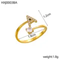 Anello regolabile con lettera A dorata e pietre di zirconia cubica scintillanti da donna - Lettera A (HXJ0003BA) / Oro 18K