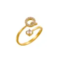 Anillo dorado ajustable con letra Q y circonitas brillantes, estilo minimalista - Letra Q / Chapado en oro 14K