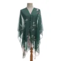 Elegante groene chiffon sjaal met bloemenprint en parelknoppen voor zonbescherming. - Tops / 96*150cm / Groen