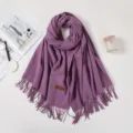 Eleganter violetter Kaschmir-ähnlicher Schal mit dicken Fransen, weicher Winter-Wrap - 70*180cm / Taro Lila