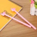 Stylos gel flamant rose mignons pour l'école et le bureau sur un carnet de notes jaune - 0,5mm Pointe Aiguille / Rose