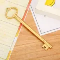 Penna gel creativa a forma di chiave dorata con design vintage per ufficio e scuola - 镂空钥匙款(LJ-F258A) / Oro
