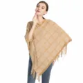 Eleganter gestrickter Poncho aus Chenille mit Karomuster und Fransen für den Winter - Einheitsgröße / Oberteile / Khaki