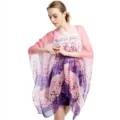 Damen Chiffon-Sonnenschutzschal mit Blumenmuster und einer eleganten Perlenschnalle. - Lila