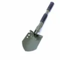 Pelle de camping pliante tactique compacte avec bord dentelé et poignée en caoutchouc. - Petit modèle épais vert armée avec sac de rangement