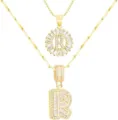 Mehrlagige goldfarbene Initialen R Anhänger Halskette Set mit funkelnden Zirkonia Steinen. Modeschmuck. - Buchstabe R / Gold