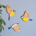 Set di decorazioni da parete in legno con uccelli volanti, arte murale tagliata al laser. - Cinciarella