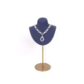 Eleganter Halsketten-Display-Büstenständer aus blauem Samt mit goldfarbenem Metallsockel - High-End Necklace Stand-L / Blau