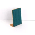 Elegante L-vormige gouden metalen sieradenstandaard met blauw fluwelen ringpaneel - Donkergroen