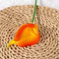 Lys Calla artificiel en PU, mini fleur décorative orange vif pour la maison et la photo. - Orange
