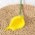 Gele mini calla lelie kunstbloem PU nepbloem voor thuisdecoratie fotografie rekwisiet - Geel