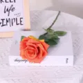 Künstliche Rosen Einzelkopf Kurzzweig Seidenblume Orange Heimtextilien Blumendekor - Orangerot