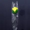 Künstliche gelbe Rosenblüte Variante mit Sternenverpackung für romantische Geschenke. - Gelb