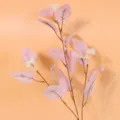Branche d'eucalyptus rose artificielle avec baies, fausses feuilles pour déco et arrangements. - Rose