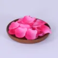 Pink Artificial Rose Petals Set in Wooden Bowl Wedding Party Celebration Decoration - Peach Red Gradient