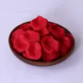 Red artificial rose petals 1000pcs non-woven fabric for wedding party decoration romantic table scatter. - Dark Red