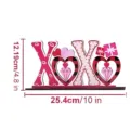 Decorazione da tavolo San Valentino in legno XOXO con cuori e regali per festa. - Modello B