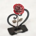 Scultura di cuore di rosa in metallo decorazione da tavola regalo romantico per casa - Rosso