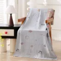 Manta de gasa de algodon ligera verano toalla de bano transpirable absorbente plaid - Postres y Mascotas