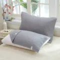 Housse de coussin gaufree grise unie douce respirante linge de lit maison variante - Pièce Unique (52x75cm) / Gris