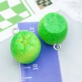 Ciondoli in resina verde a forma di frutta per la creazione di gioielli fai da te - Arancia Rotonda (16392) / 1 Pezzo (15x18mm) / Verde brillante
