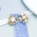 Ciondolo a stella marina in oro KC con resina bianca e strass scintillanti per gioielli DIY - KC Oro Stella Marina Luccichio Fine (28164) / 1 Pezzo/Confezione (19x16mm) / Bianco