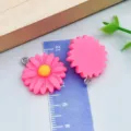 Rose red resin daisy flower charms for DIY handmade jewelry and craft accessories - Daisy Flower (24601)