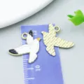 Simpatico ciondolo a forma di gabbiano in lega smaltata per accessori di gioielli DIY - Gabbiano (27429) / 1 Pezzo (15*18mm) / Bianco