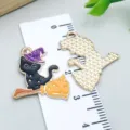 Halloween enamel black cat charm riding a broomstick with a purple witch hat, DIY pendant - Wizard Broom Black Cat (25007) / 1 Piece (21*20mm) / Black