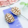 Perle in acrilico a guscio di tartaruga marrone e bianco per creazione gioielli - Guscio di Tartaruga (27359) / 1 Pezzo (14x14mm) / Marrone