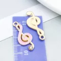 Legierung Emaille Musiknoten Anhänger in Pink und Gold für DIY Schmuckherstellung Zubehör - Musiknotensymbol (19596) / 1 Stück (9x21mm) / Rosa