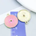 Rosa emaillierter Rock-Musik-Anhänger mit Gravur 'ROCK No.1' und goldener Fassung - Runde Schallplatte (27233) / 1 Stück/Packung (22x19mm) / Rosenrosa