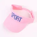 Visière de sport rose avec broderie bleue, casquette vide décontractée pour le plein air. - Réglable / Rose