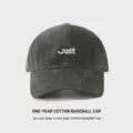 Dunkelgraue Baumwoll-Baseballcap mit weißem Just-Sticklogo, lässige Kappe für Damen im Alltag. - M (55-60cm) / Grau
