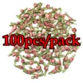 100pcs paquete capullos de rosas de cinta con hojas verdes flores de tela para manualidades - Rosa carne