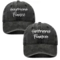 Pair of vintage washed baseball caps with Fiancé and Fiancée embroidery details. - Adjustable / Black (Fiance and Fiancee Set)