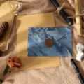 Ensemble De Lettres Enveloppe Dorée Et Rétro Cire Sceau Papeterie Cadeau Romantique - 3 enveloppes bleu marine + 10 papiers à lettres kraft lignés + 3 sceaux de cire (matériau : cire à cacheter)