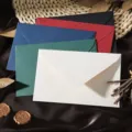 Farbigen Leinenstruktur Umschlag Set mit Siegelwachs Stempel, Retro Briefpapier. - Leinen Umschlag / 5 Stück/Packung / Mehrfarbig