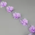 Cinta de encaje de gasa violeta de 50mm de ancho con petalos para costura artesania. - Violeta Claro