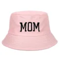 Vista detallada de sombrero de pescador de algodón rosa con bordado de letras MOM - Ajustable / MOM / Rosa