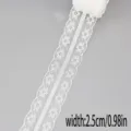 Weißes hohles Spitzenband für DIY Handwerk Hochzeitskleid Nähen und Geschenkverpackung - Stil 6