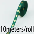 Nastro di raso verde scuro con stampe a cuore oro metallizzato, largo 1 cm, rotolo da 10 metri. - 1cm 10m/rotolo / Verde Scuro