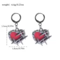 Gothischer Punk rotes Herz Kreuz Ohrringe Detail Ansicht, Metall Textur Grösse 1.5x1.8cm. - Dornenkreuz-Stil