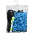 Gedetailleerd overzicht van autowasgereedschapset met chenille-handschoen en verschillende borstels - Meerkleurig
