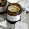 Scented candle in amber jar with dried jasmine flowers, romantic home fragrance gift. - Jasmine Scent (Dried Flower)