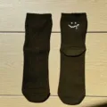 Spring summer dark green casual sports socks with cute white drip smiley face embroidery. - One Size / Army Green